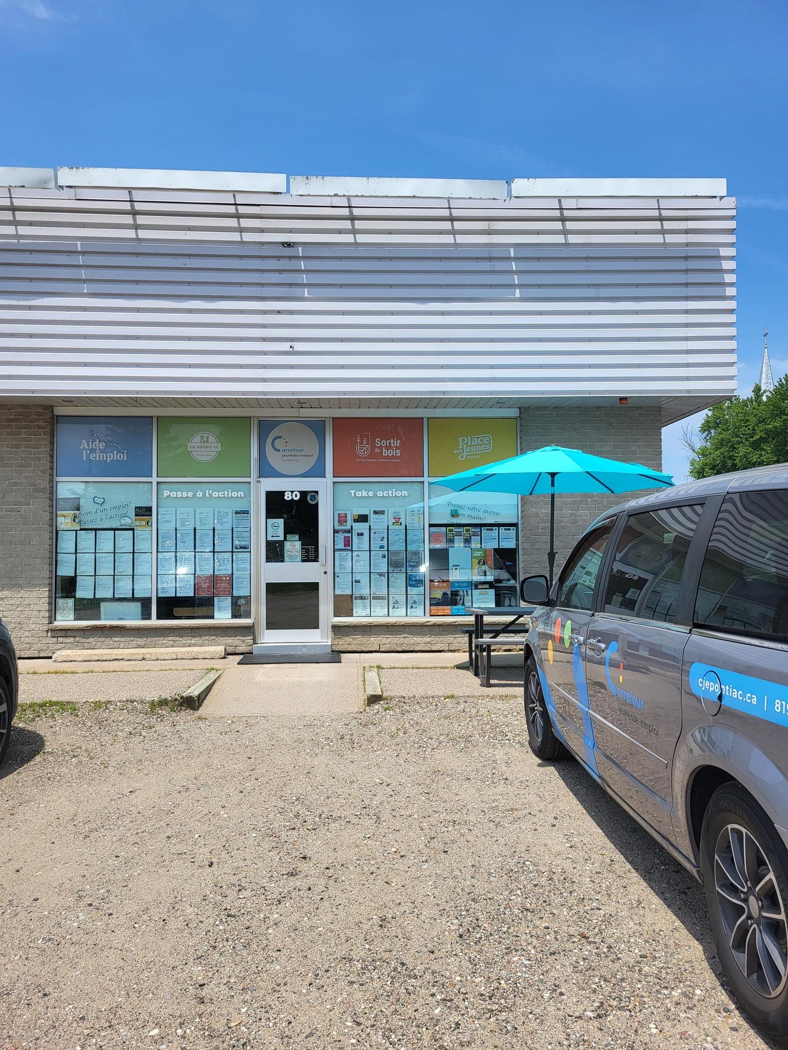 CJE Pontiac édifice